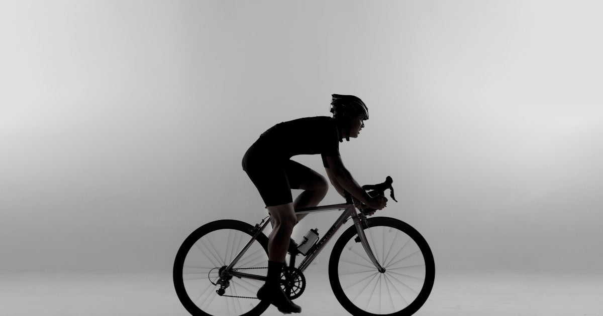 Antrenament cardio pe zone de puls la bicicleta fitness